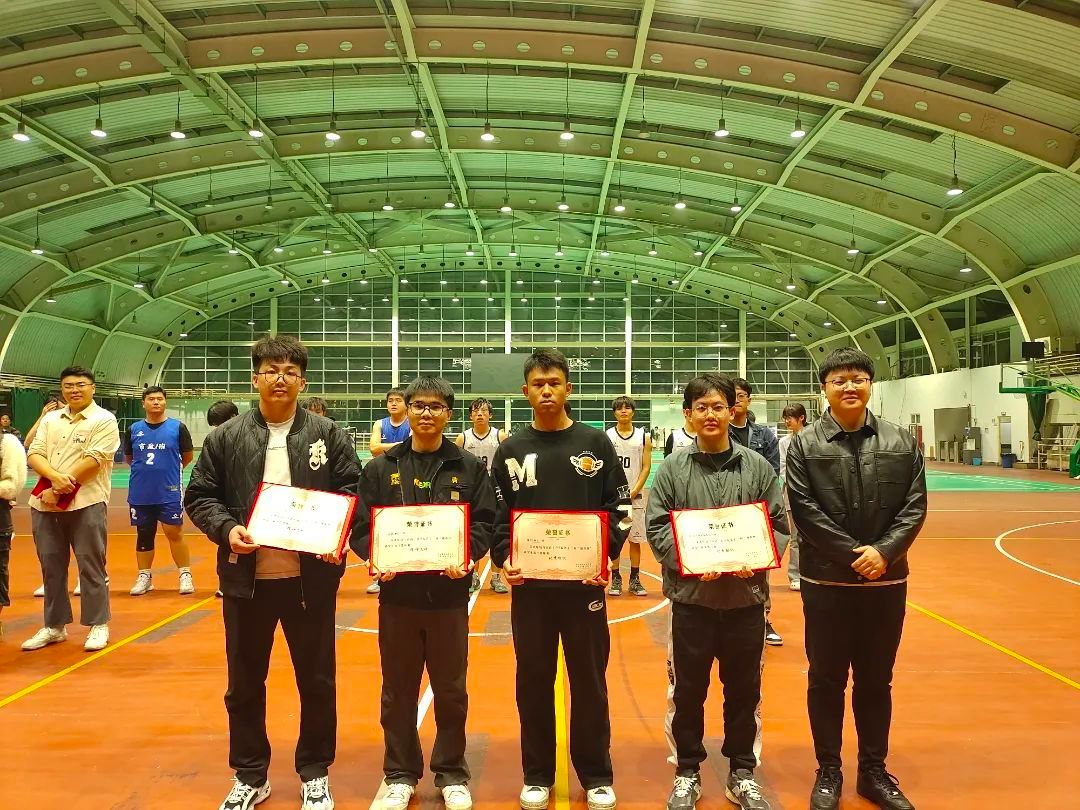 黄色小说网站大全