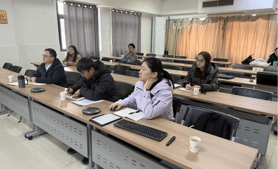 黄色小说网站大全