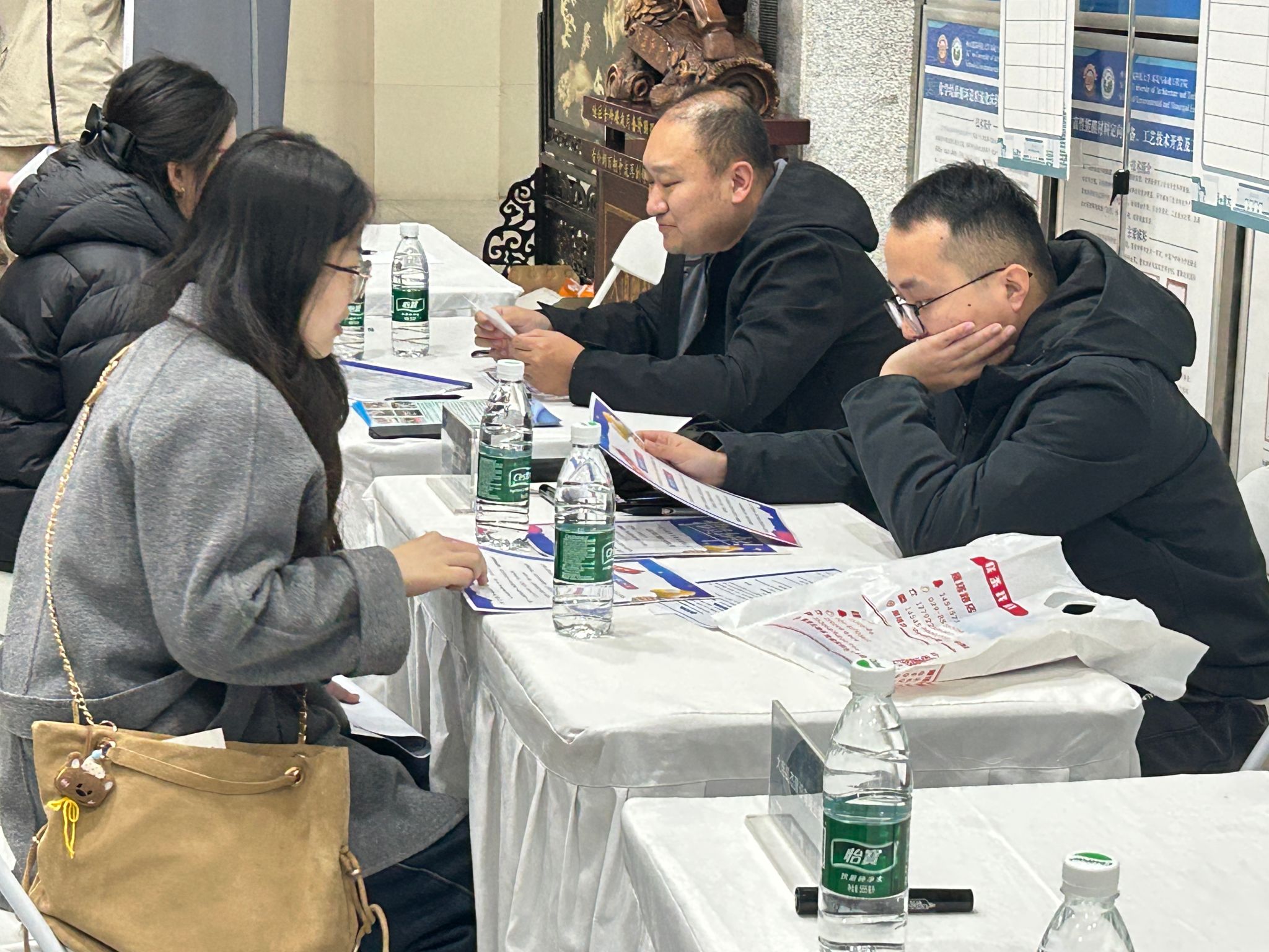 黄色小说网站大全