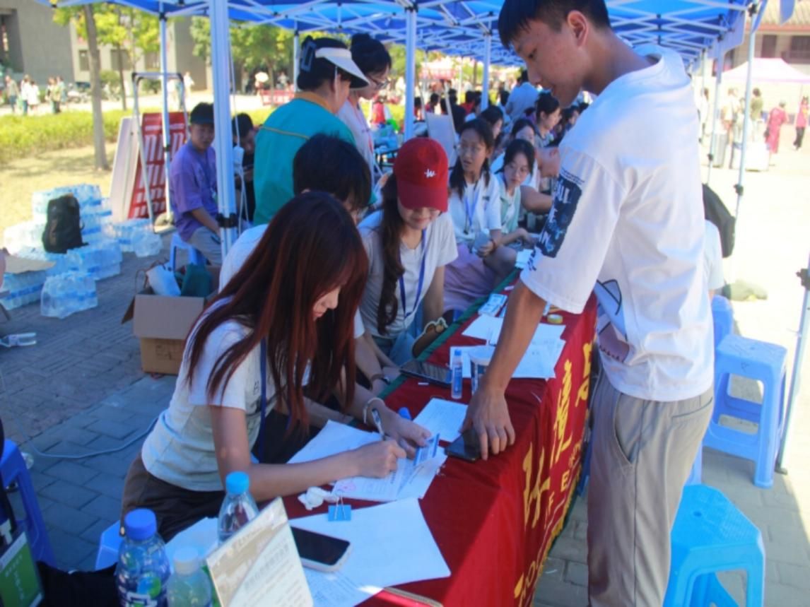 黄色小说网站大全