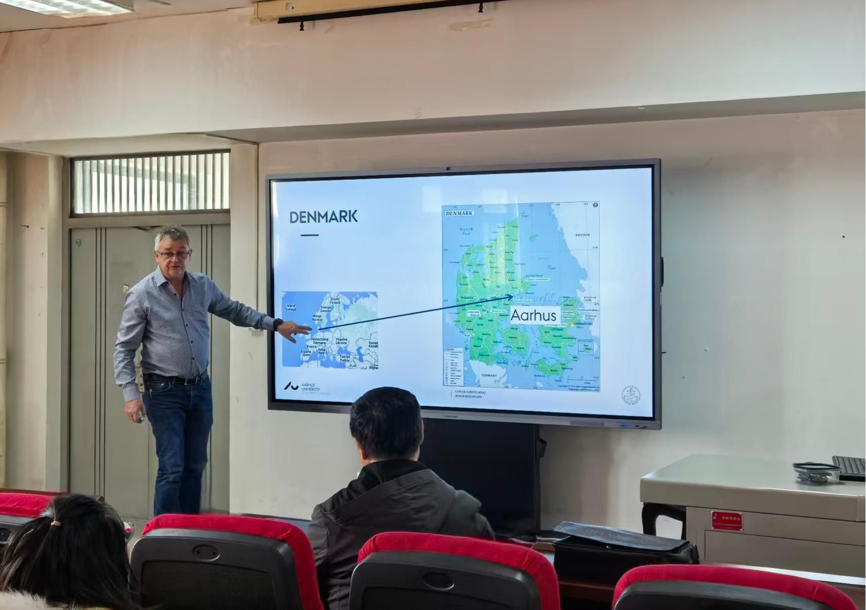 黄色小说网站大全