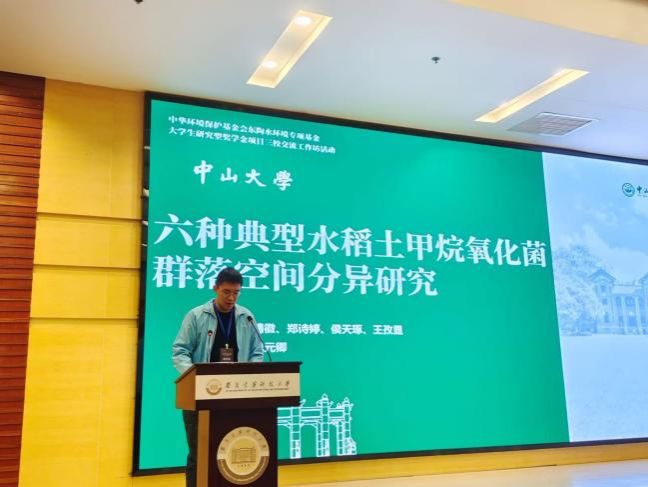 黄色小说网站大全