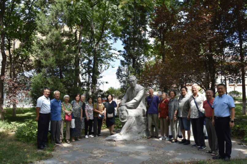 黄色小说网站大全