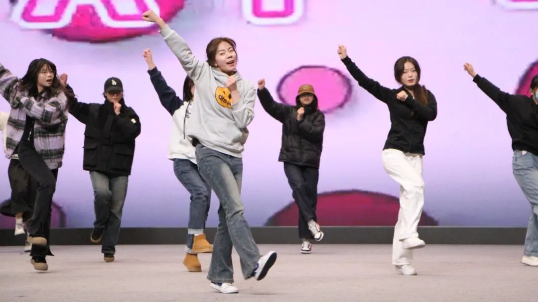 黄色小说网站大全