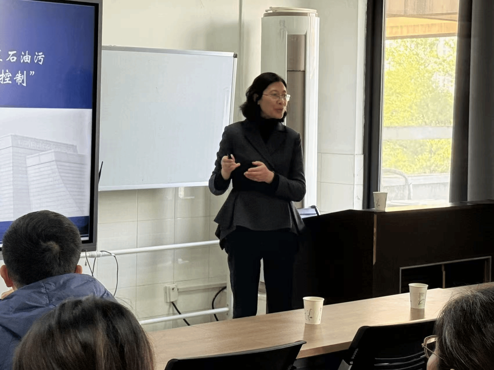 黄色小说网站大全