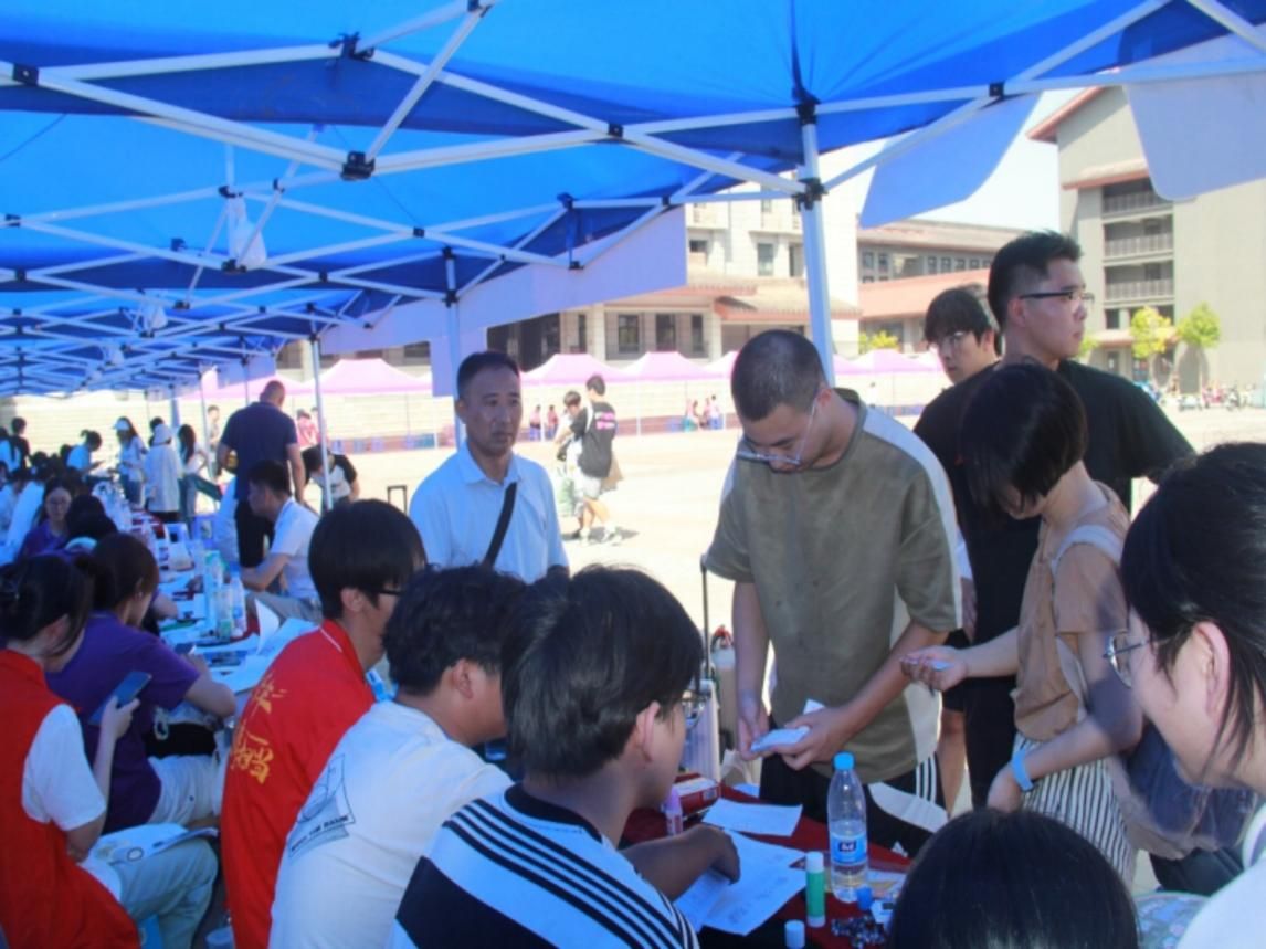 黄色小说网站大全