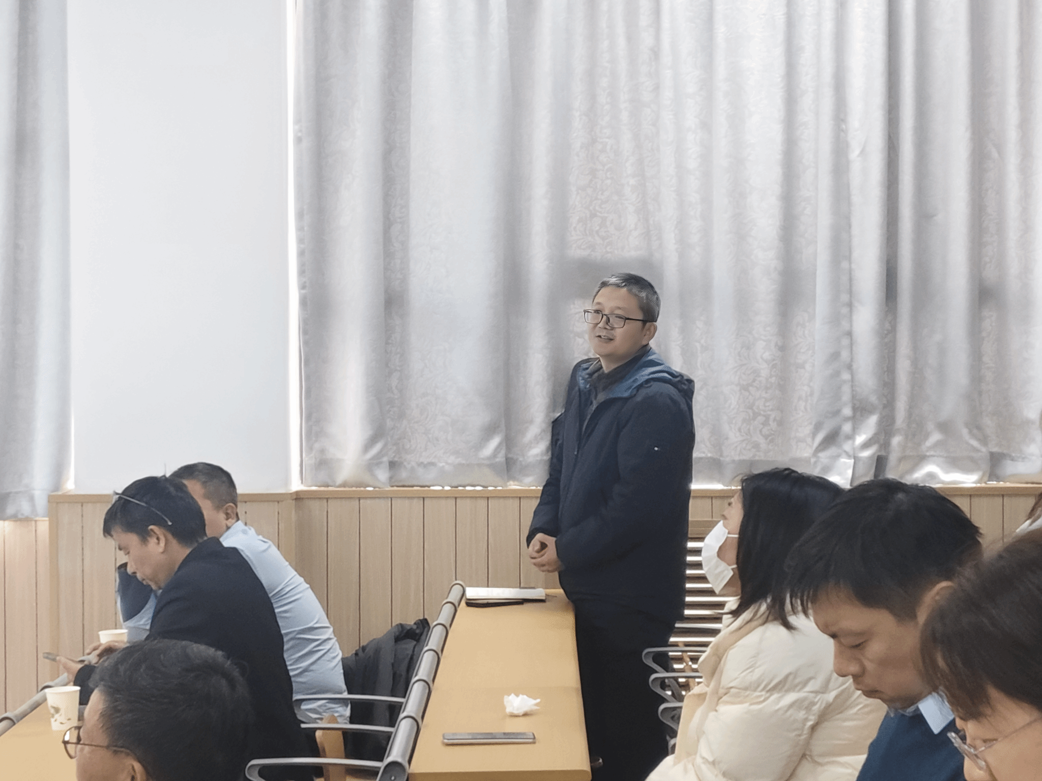 黄色小说网站大全