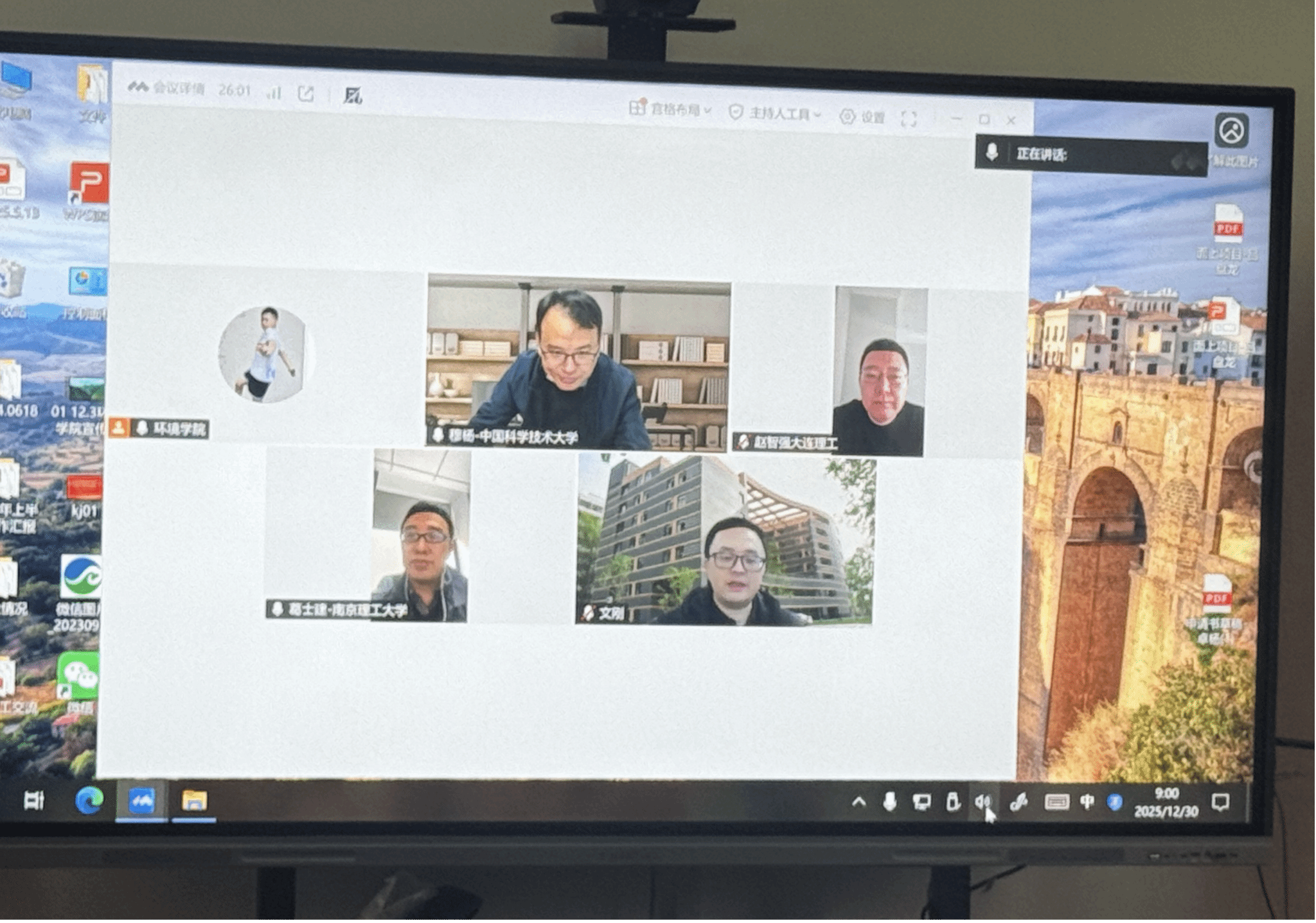 黄色小说网站大全