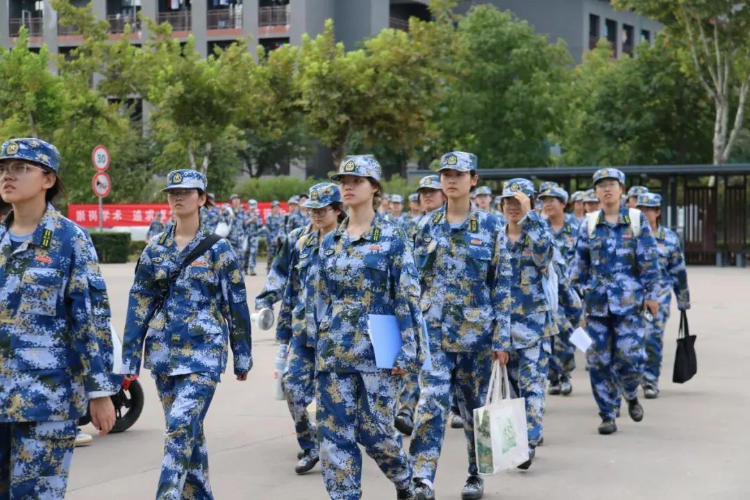 黄色小说网站大全