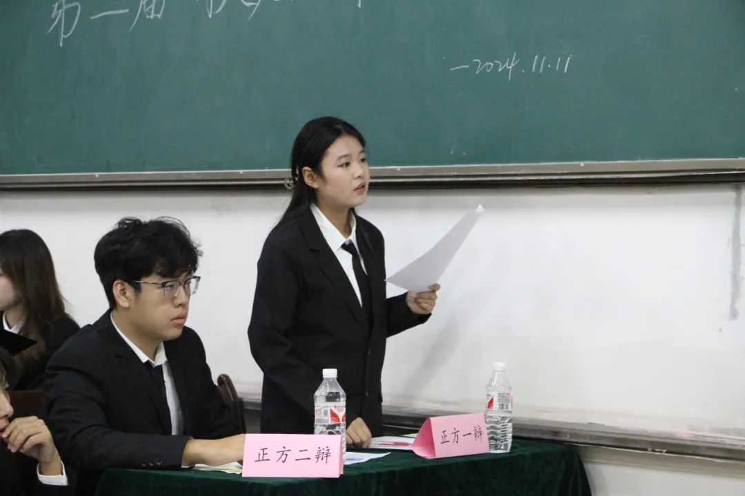 黄色小说网站大全