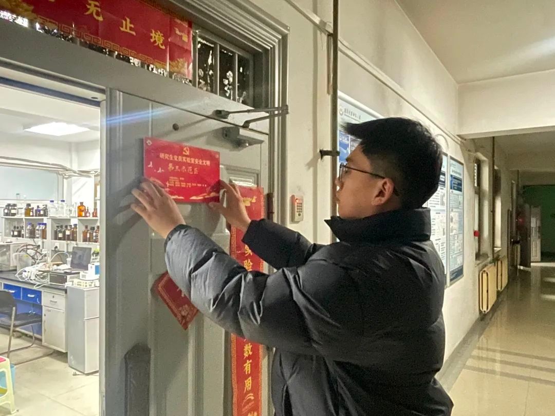 黄色小说网站大全