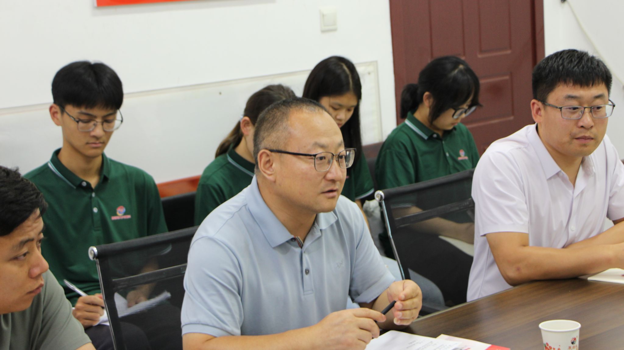 黄色小说网站大全