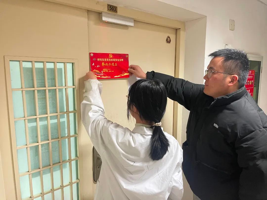 黄色小说网站大全