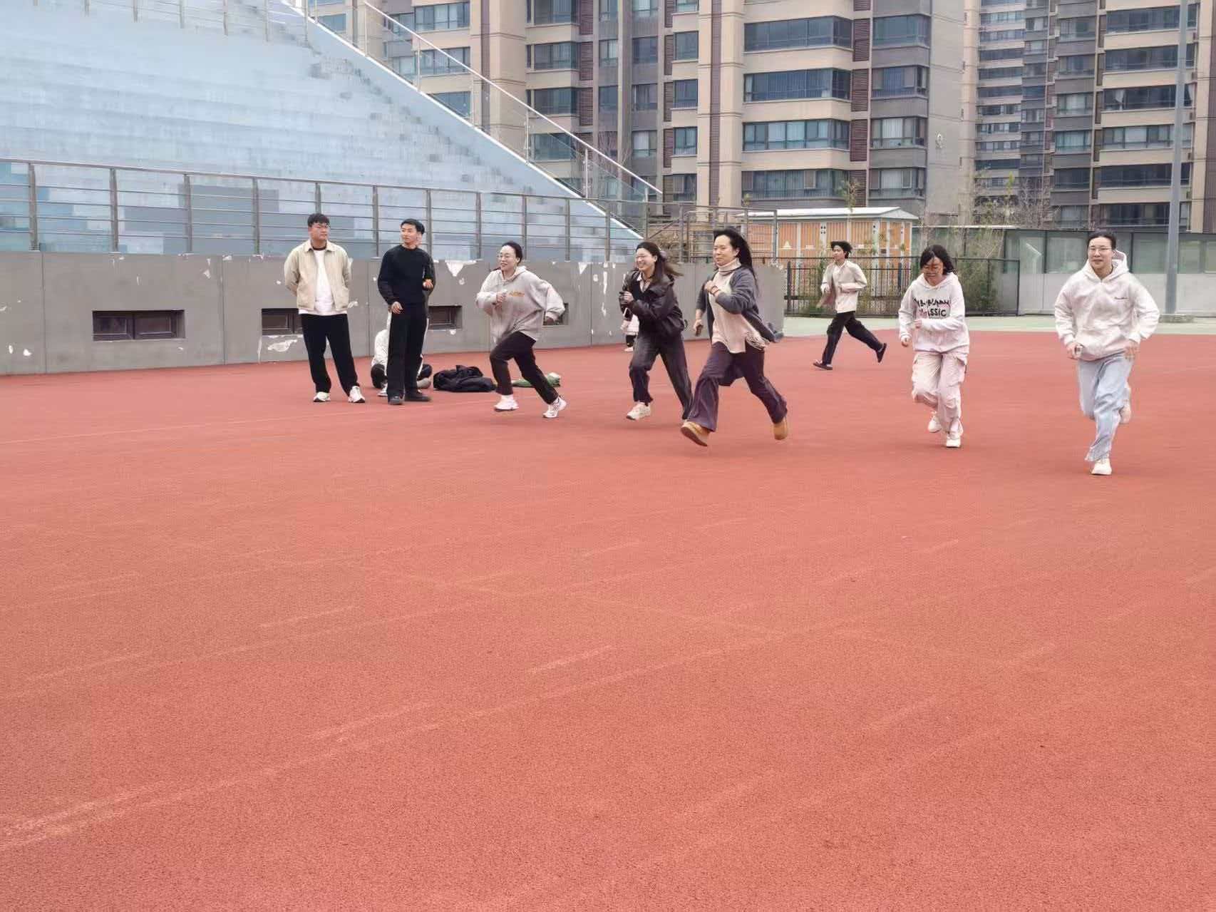 黄色小说网站大全