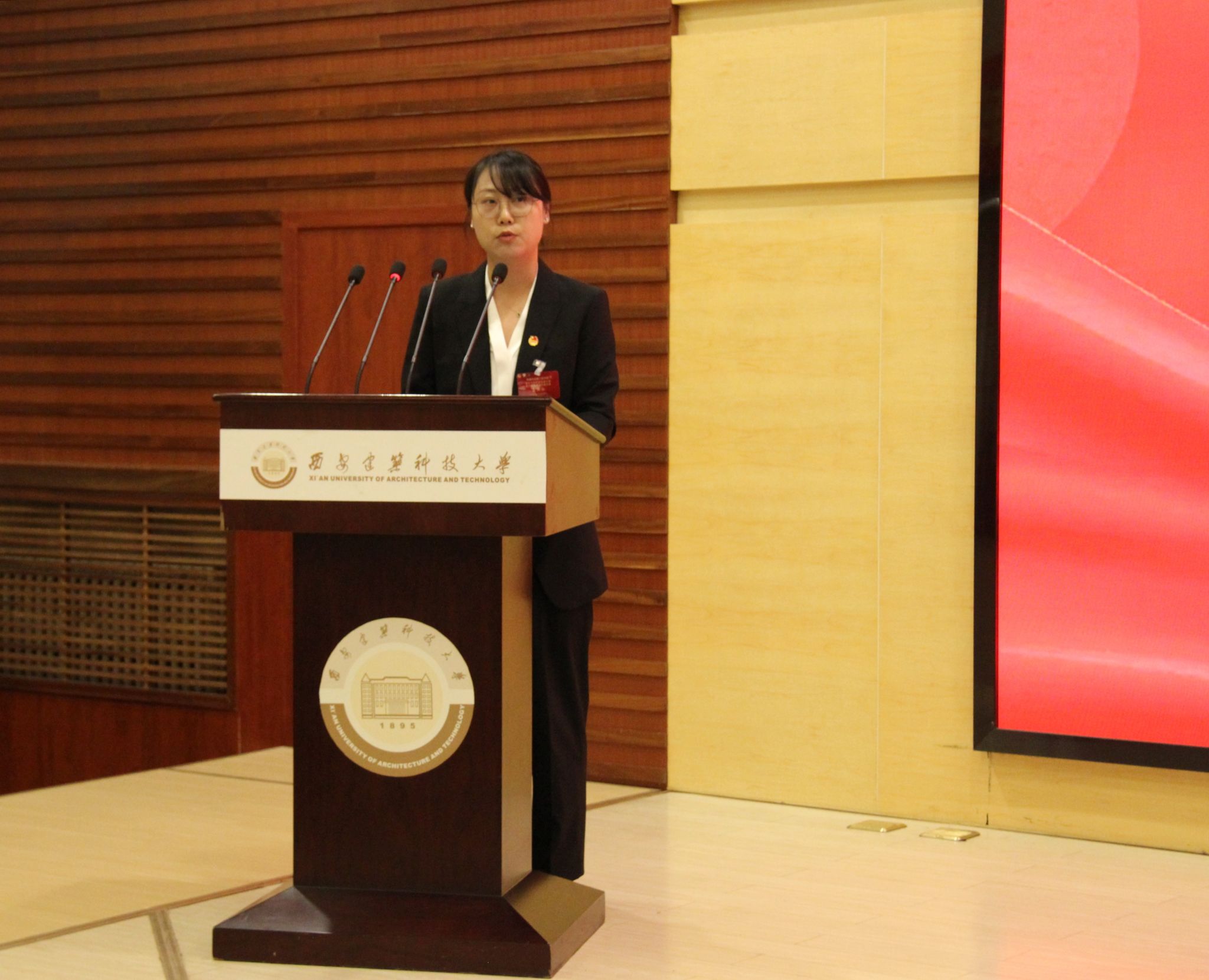 黄色小说网站大全