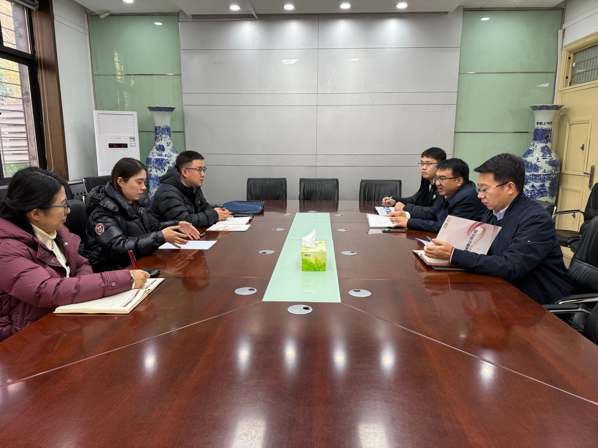 黄色小说网站大全